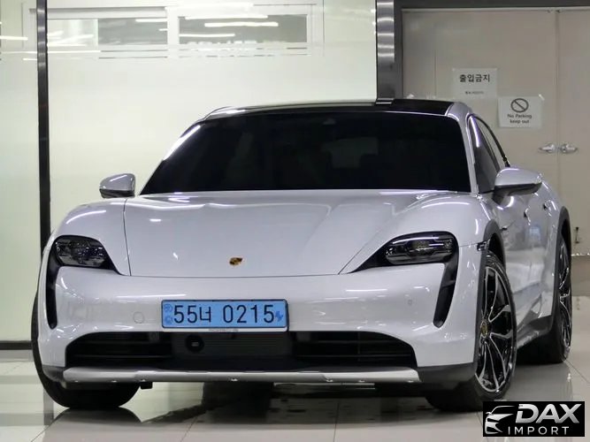 Porsche Taycan 4S Cross Turismo