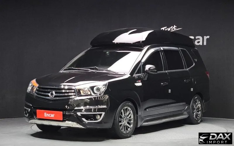 KG_Mobility_Ssangyong KORANDO 4WD Chateau 11-seater