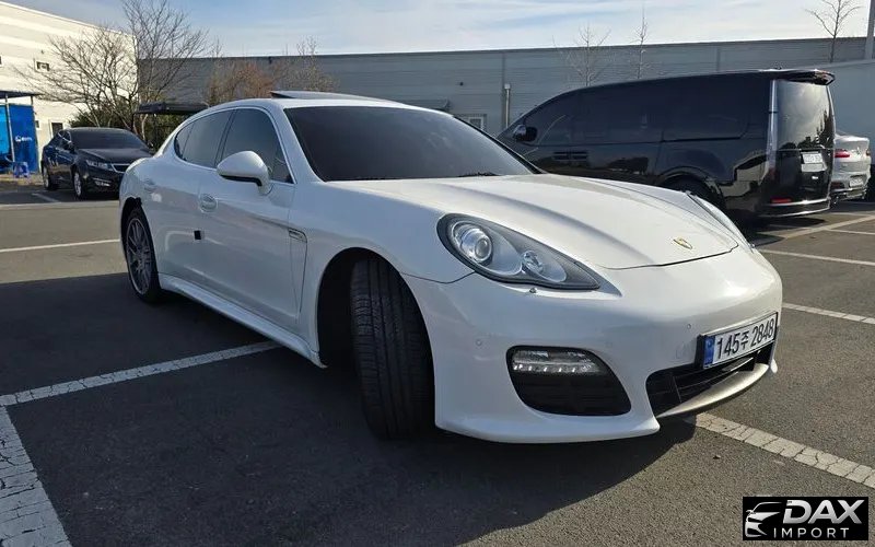 Porsche Panamera 4.8 S