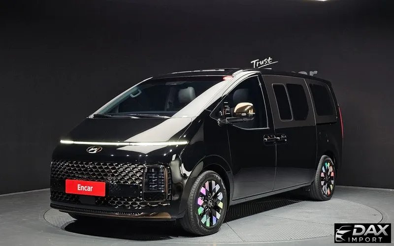 Hyundai Staria HEV 1.6 Lounge 7-Seater