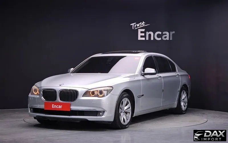BMW 7-Series 740Li