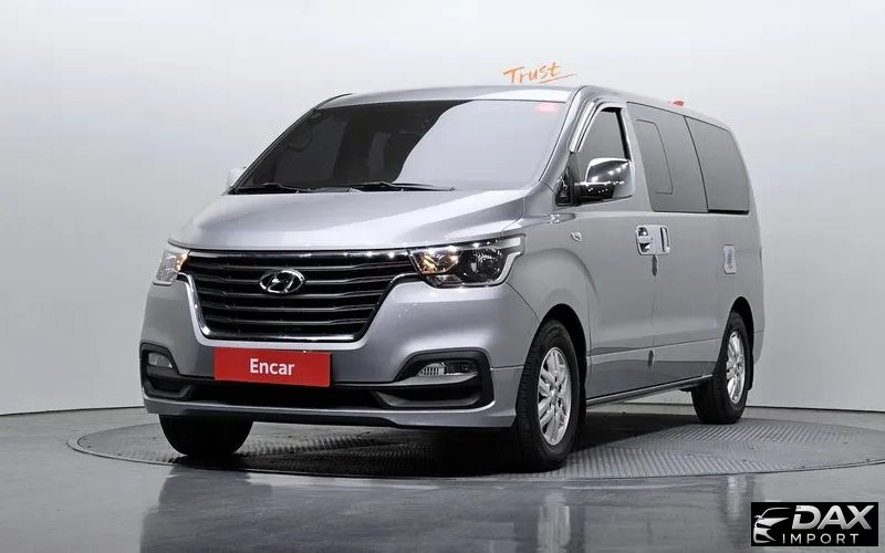 Hyundai Starex Van 5-Seater