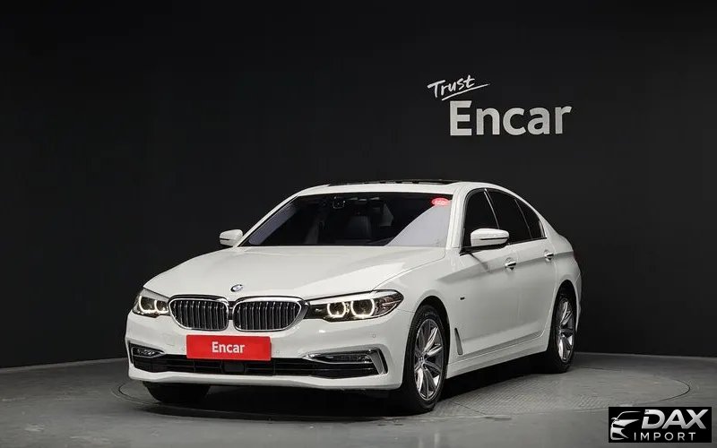 BMW 5-Series 520i Luxury