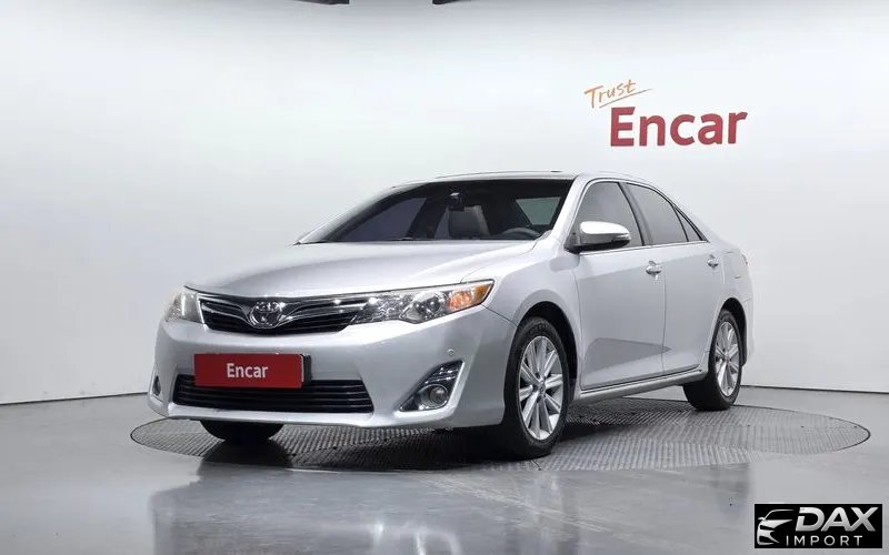 Toyota Camry 2.5 XLE