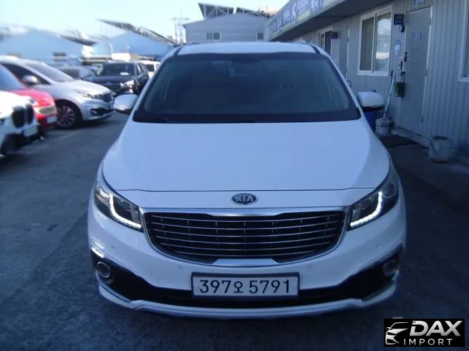 Kia Canival 9-seater Luxury