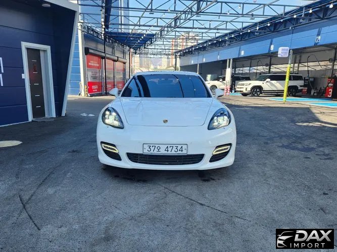 Porsche Panamera 4.8 Turbo