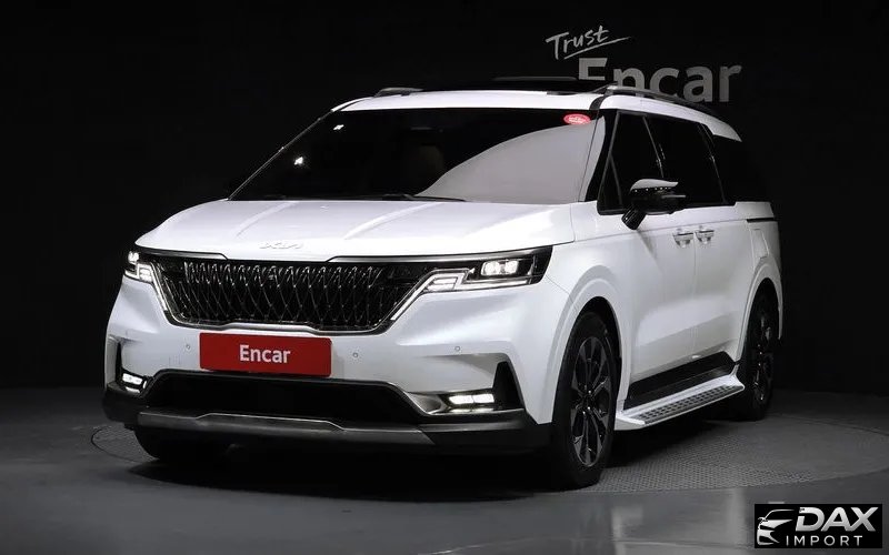 Kia Canival 7-Seater Outdoor