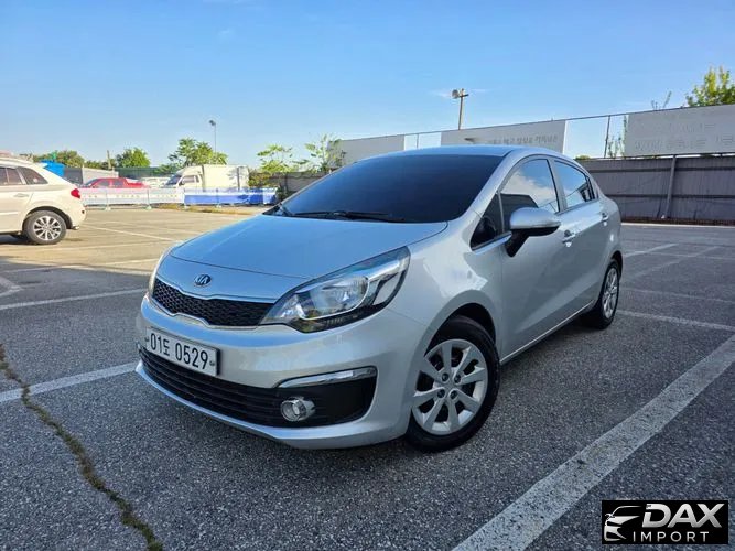 Kia pride 4DR 1.4 MPI