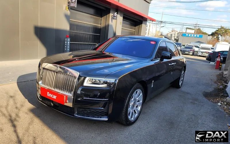 Rolls-Royce Ghost 6.7 EWB V12