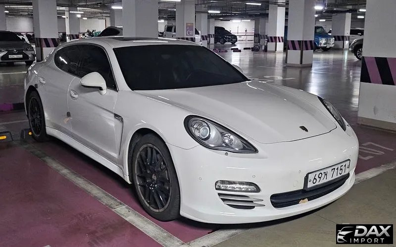 Porsche Panamera 4.8 4S