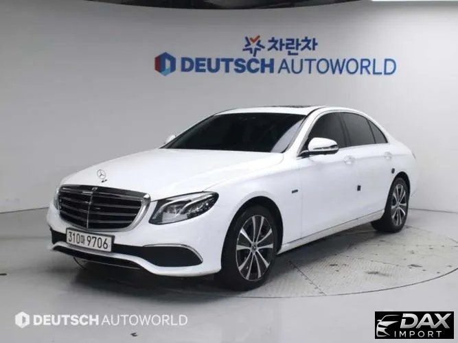 Mercedes-Benz E-Class E300e 4MATIC Exclusive