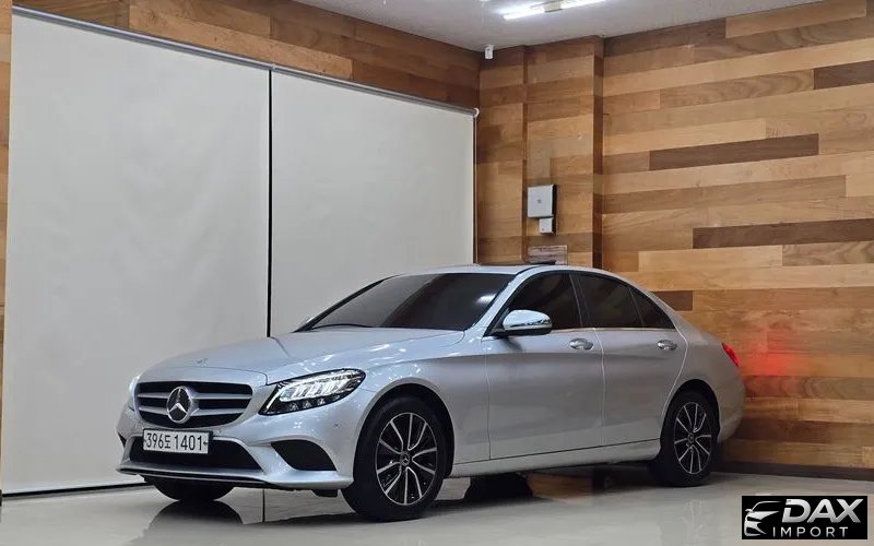 Mercedes-Benz C-Class C200