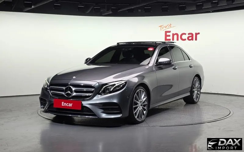 Mercedes-Benz E-Class E300 4MATIC AMG Line