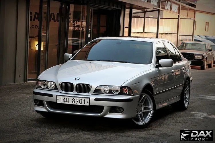 BMW 5-Series 540i