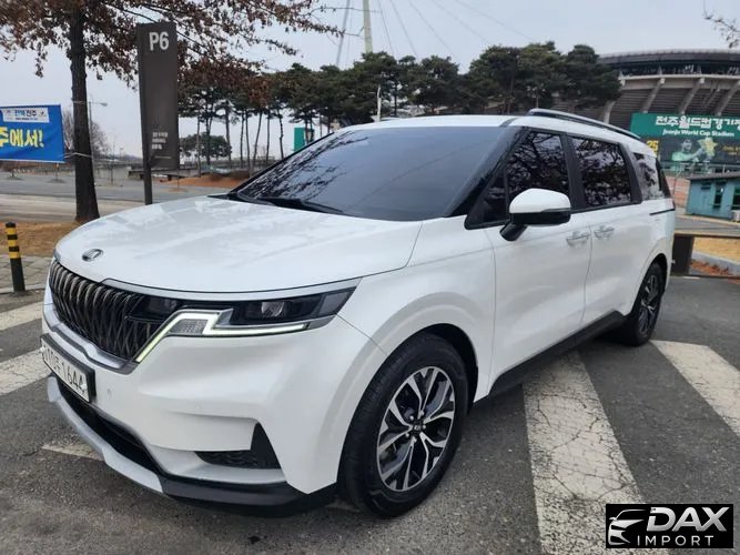 Kia Canival 9-Seater Prestige