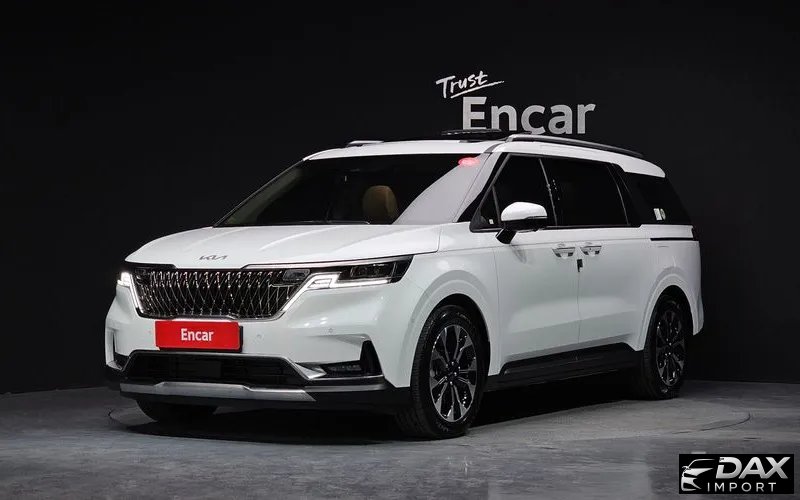 Kia Canival Gasoline 7-Seater Signature
