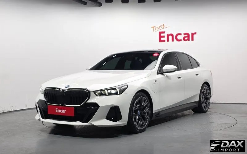 BMW 5-Series 530e xDrive M Sport