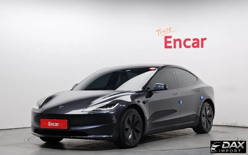 Tesla Model 3 RWD