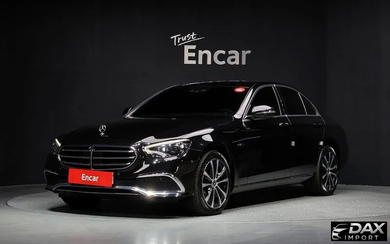 Mercedes-Benz E-Class E300e 4MATIC Exclusive