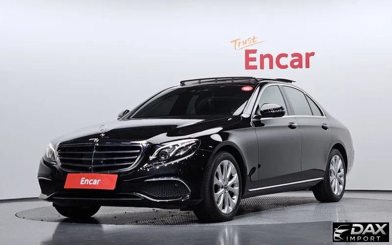 Mercedes-Benz E-Class E300 4MATIC Exclusive