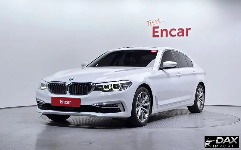 BMW 5-Series 520i Luxury