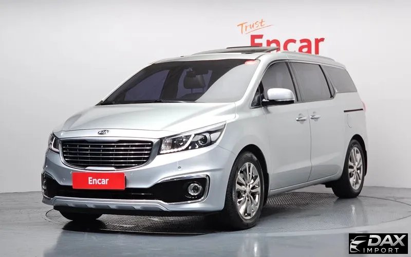 Kia Canival 7-seater Limousine