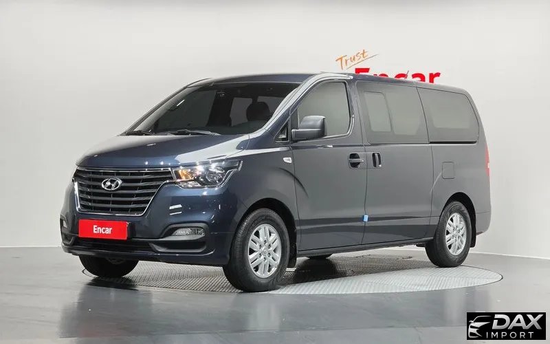Hyundai Starex Van 5-Seater