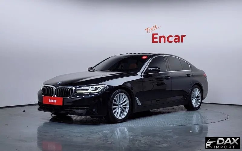 BMW 5-Series 520i Luxury