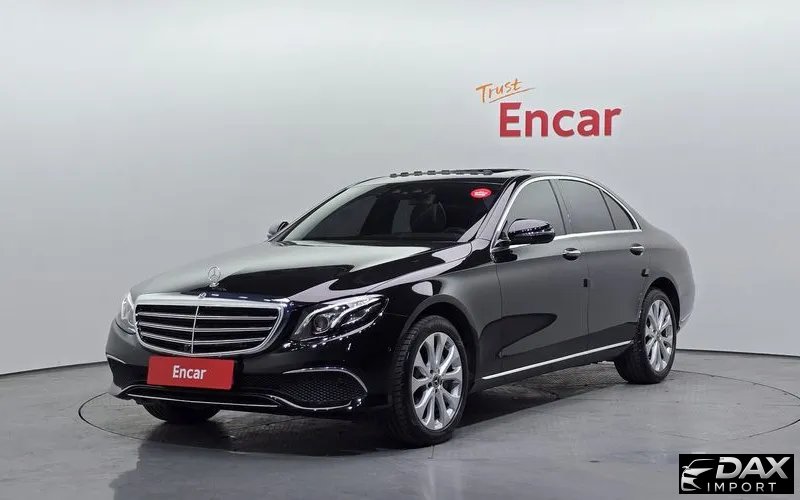 Mercedes-Benz E-Class E300 4MATIC Exclusive
