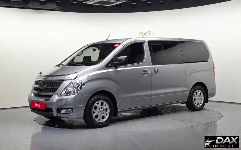 Hyundai Starex 5-Seater VAN