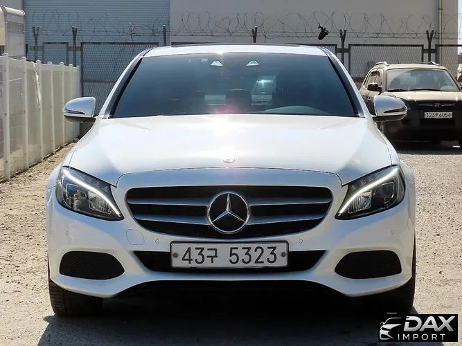 Mercedes-Benz C-Class C200