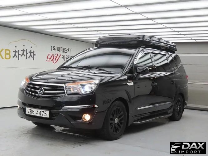 KG_Mobility_Ssangyong KORANDO 4WD Extreme 11-seater