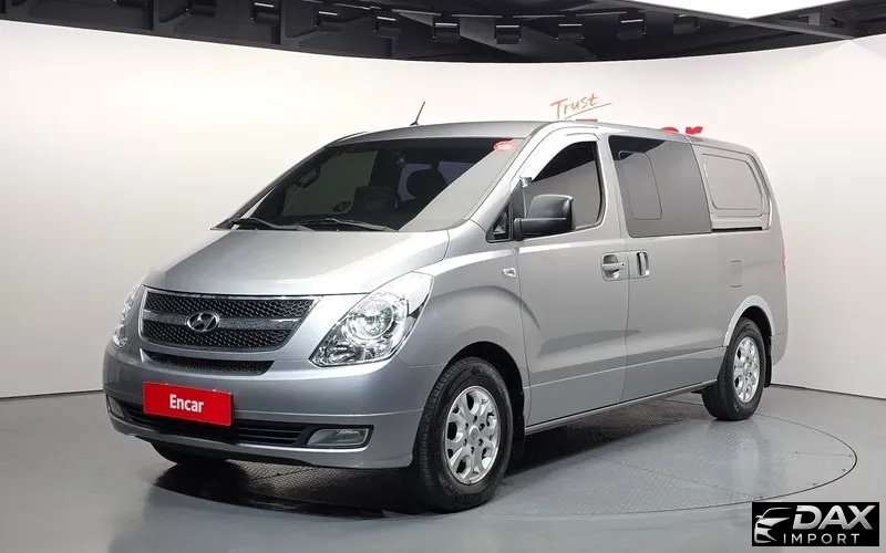 Hyundai Starex 5-Seater VAN