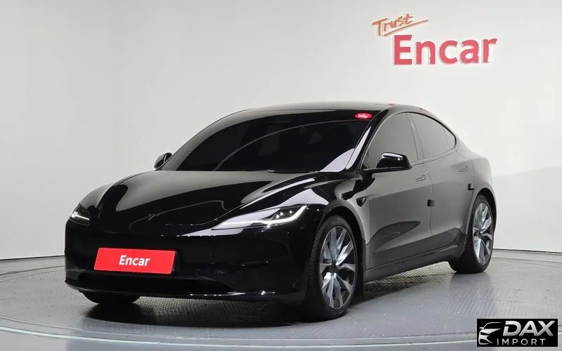 Tesla Model 3 Long Range