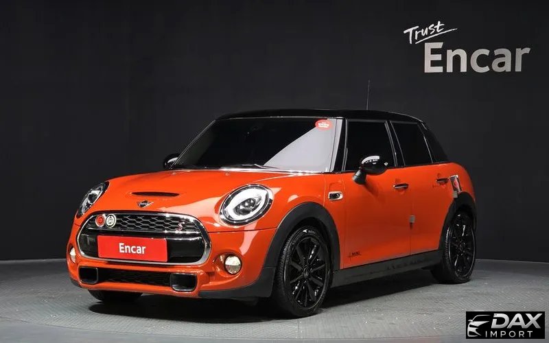 Mini Cooper 5Door Standard