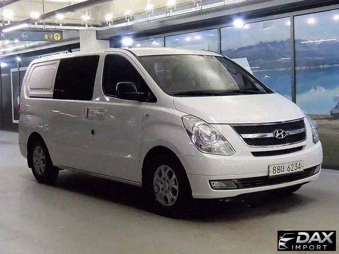 Hyundai Starex 5-Seater VAN