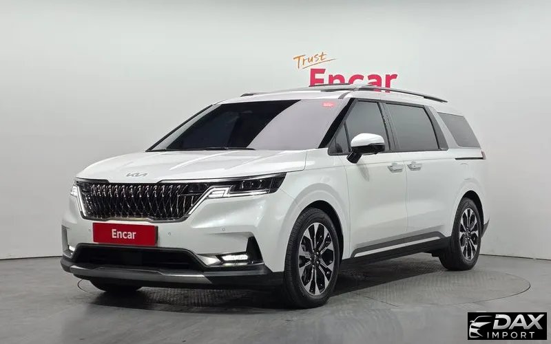 Kia Canival 7-Seater Outdoor