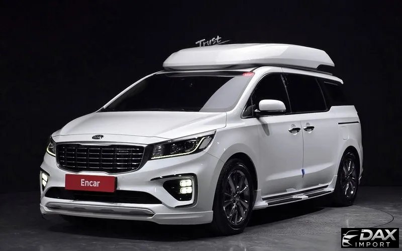 Kia Canival 9-Seater Hi-Limousine