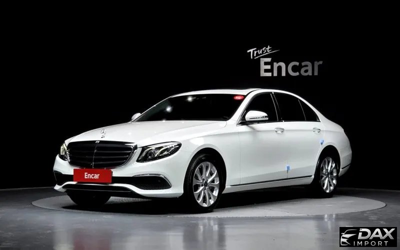 Mercedes-Benz E-Class E300 4MATIC Exclusive