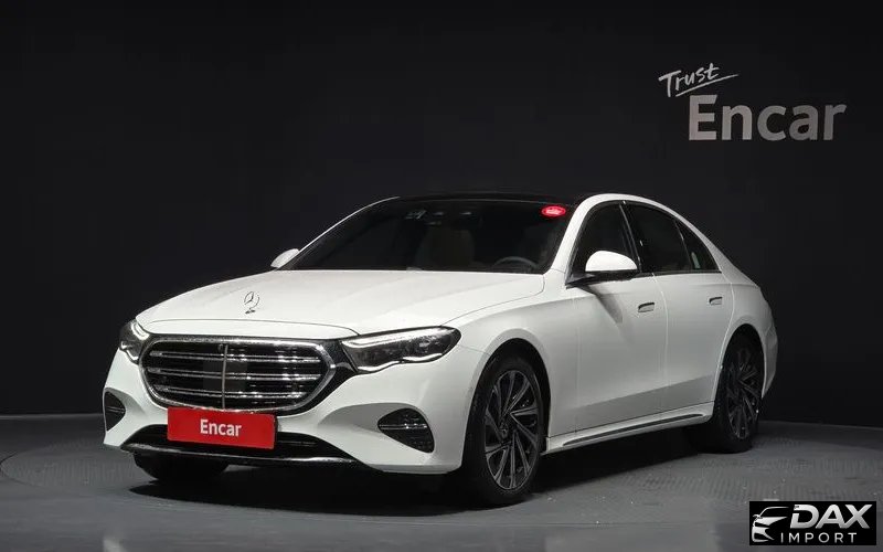Mercedes-Benz E-Class E300 4MATIC Exclusive
