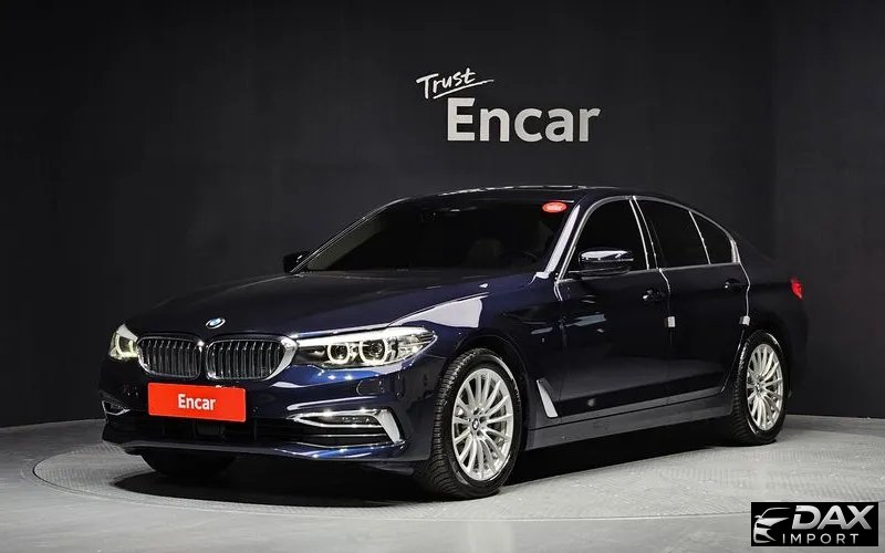 BMW 5-Series 520i Luxury