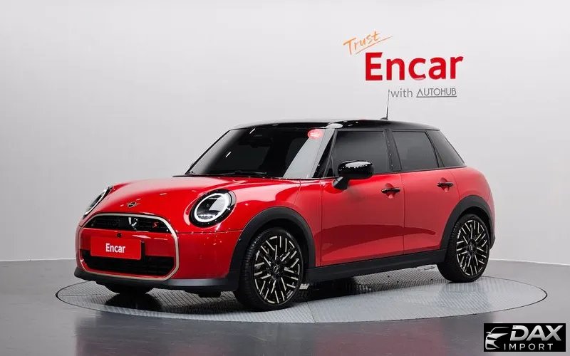 Mini Cooper 5 Door Favoured