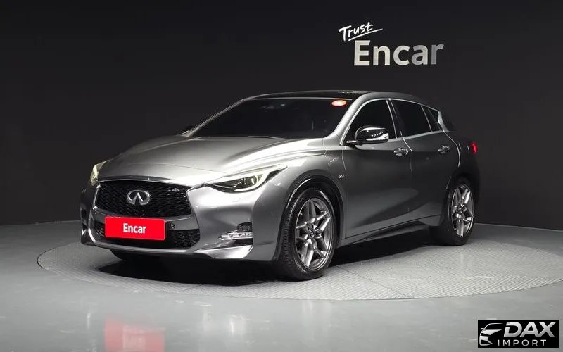 Infiniti Q30 2.0 Premium
