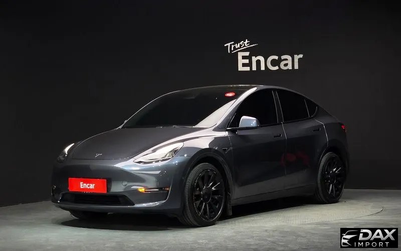 Tesla Model Y Long Range AWD