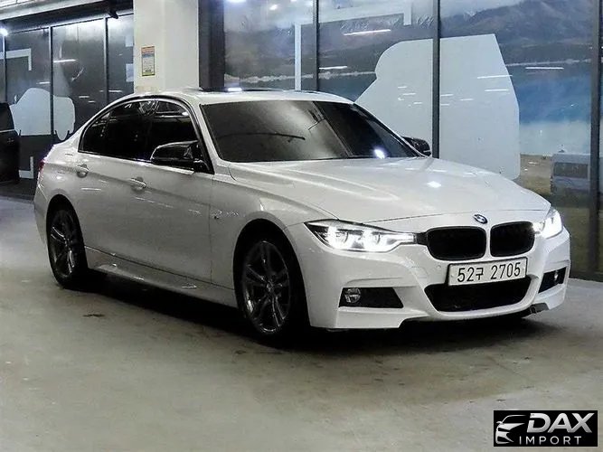BMW 3-Series 320i