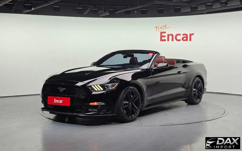 Ford Mustang Convertible