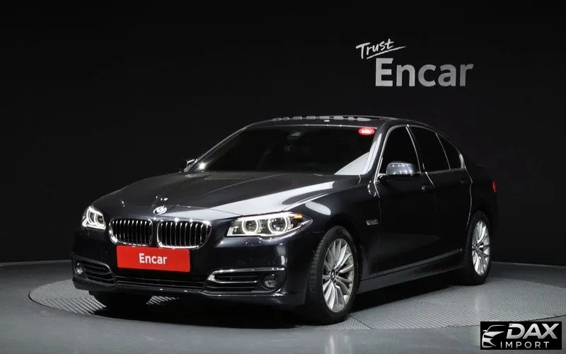 BMW 5-Series 528i xDrive Luxury