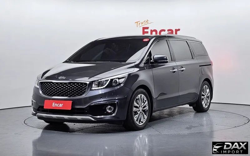 Kia Canival 7-seater Limousine