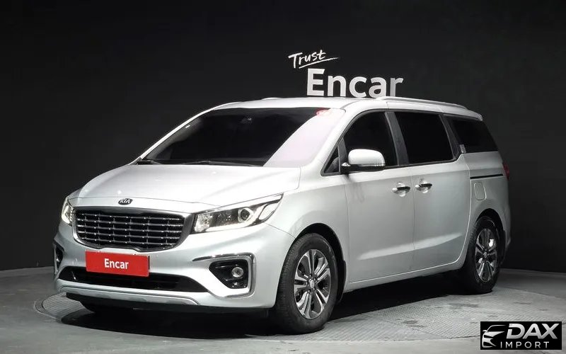 Kia Canival 9-Seater Luxury
