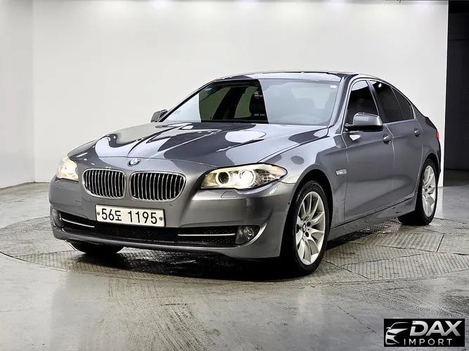 BMW 5-Series 528i